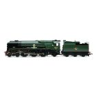 Hornby OO - BR Battle of Britain Class Rebuilt 303 Squadron 34053- R30485